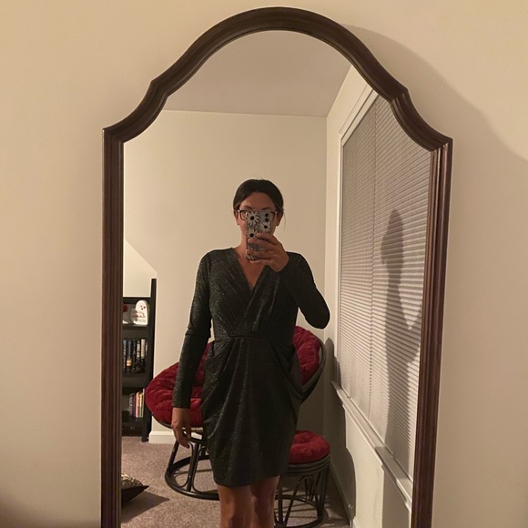 BCBGenerations size Small sparkly dress - Picture 4 of 4